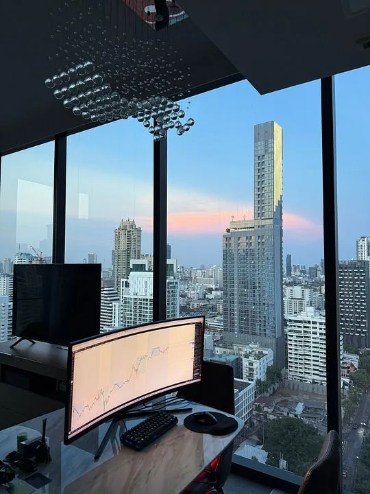 Marcos Trading Academy — The War Room · screenshot 1 of 1